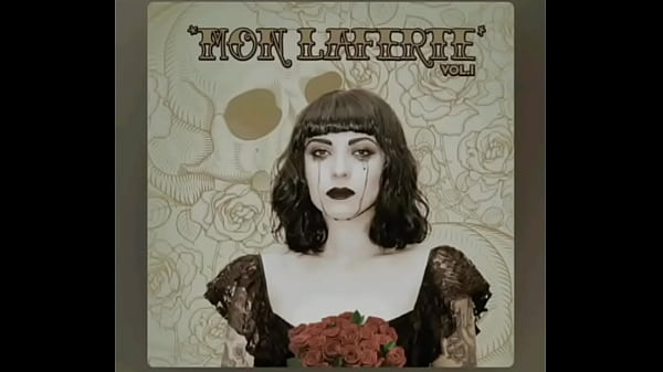 Mon laferte se recusa e o clima esquenta entre os dois