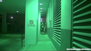 Procurando Negão Na Rua Ela Recebe Boquete Público Na Parte 1