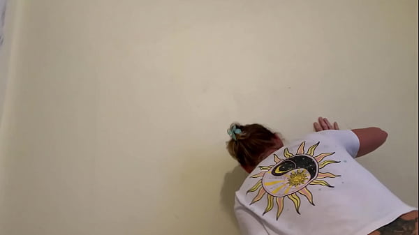 Sexo safado na casa de trap faz a bunda trabalhar sem parar
